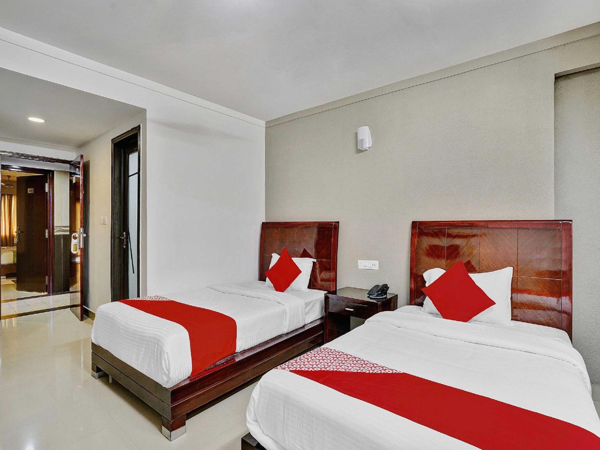 מאראריקולם Hotel O Aec Residency מראה חיצוני תמונה