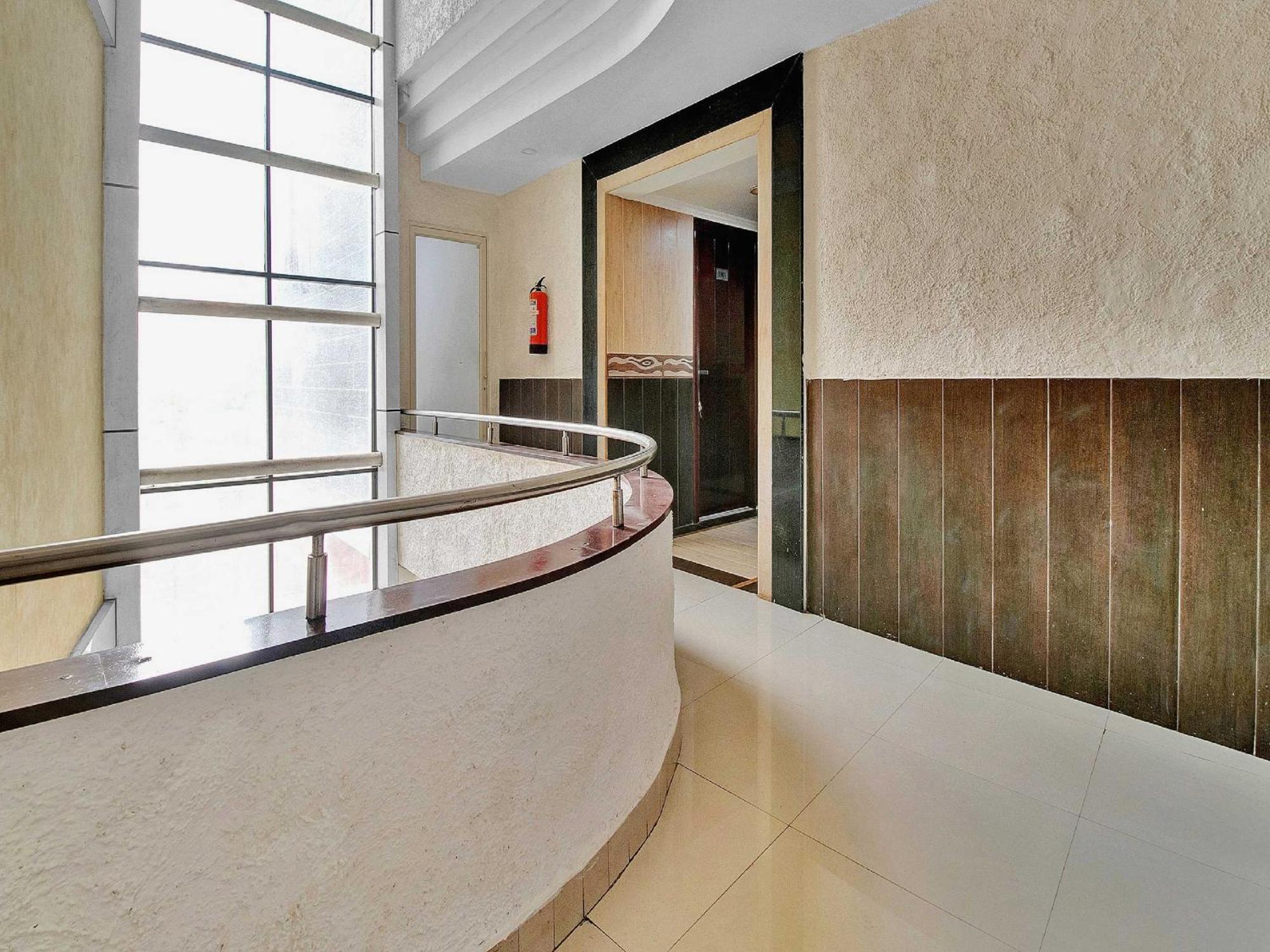 מאראריקולם Hotel O Aec Residency מראה חיצוני תמונה