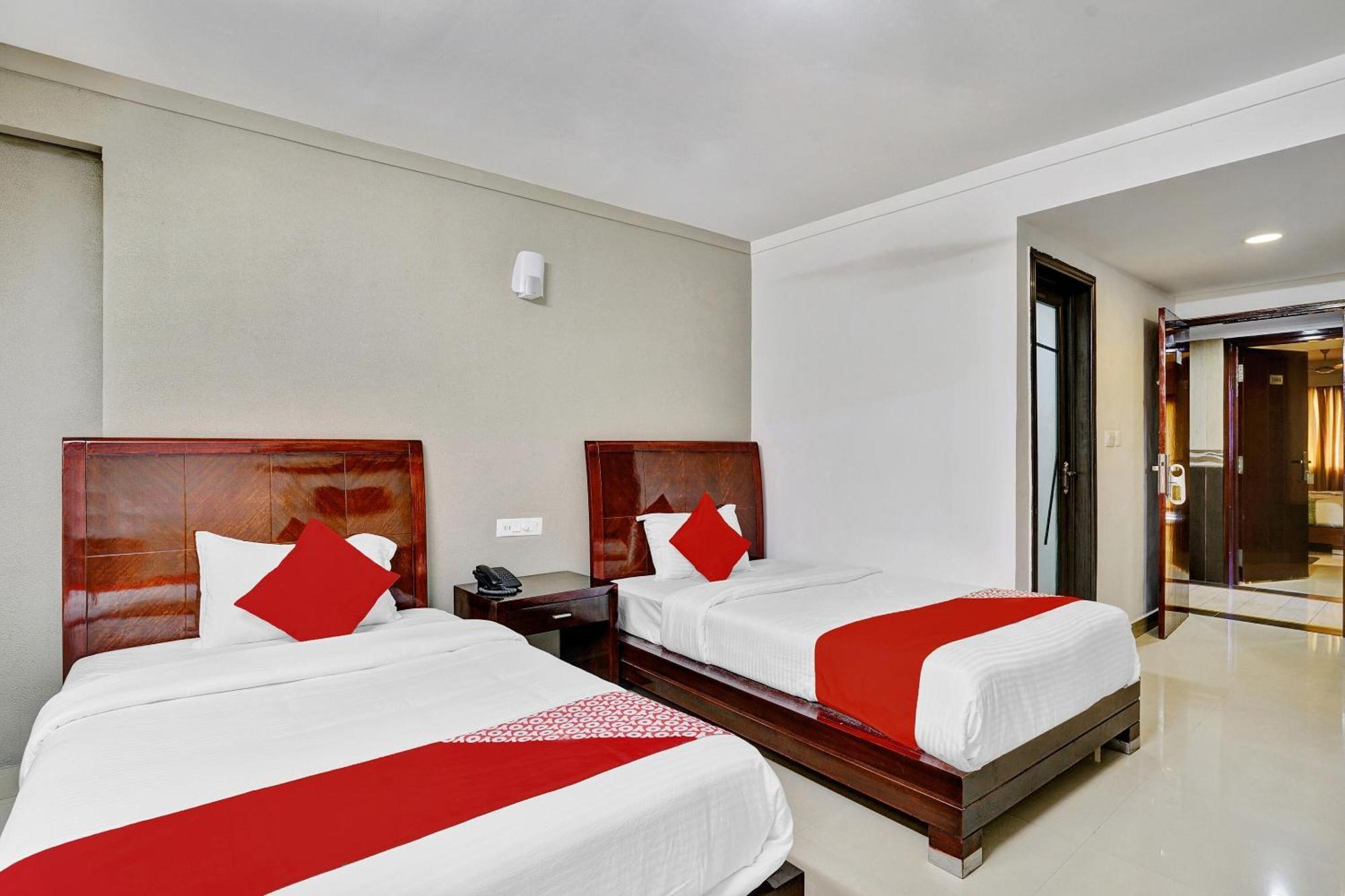 מאראריקולם Hotel O Aec Residency מראה חיצוני תמונה